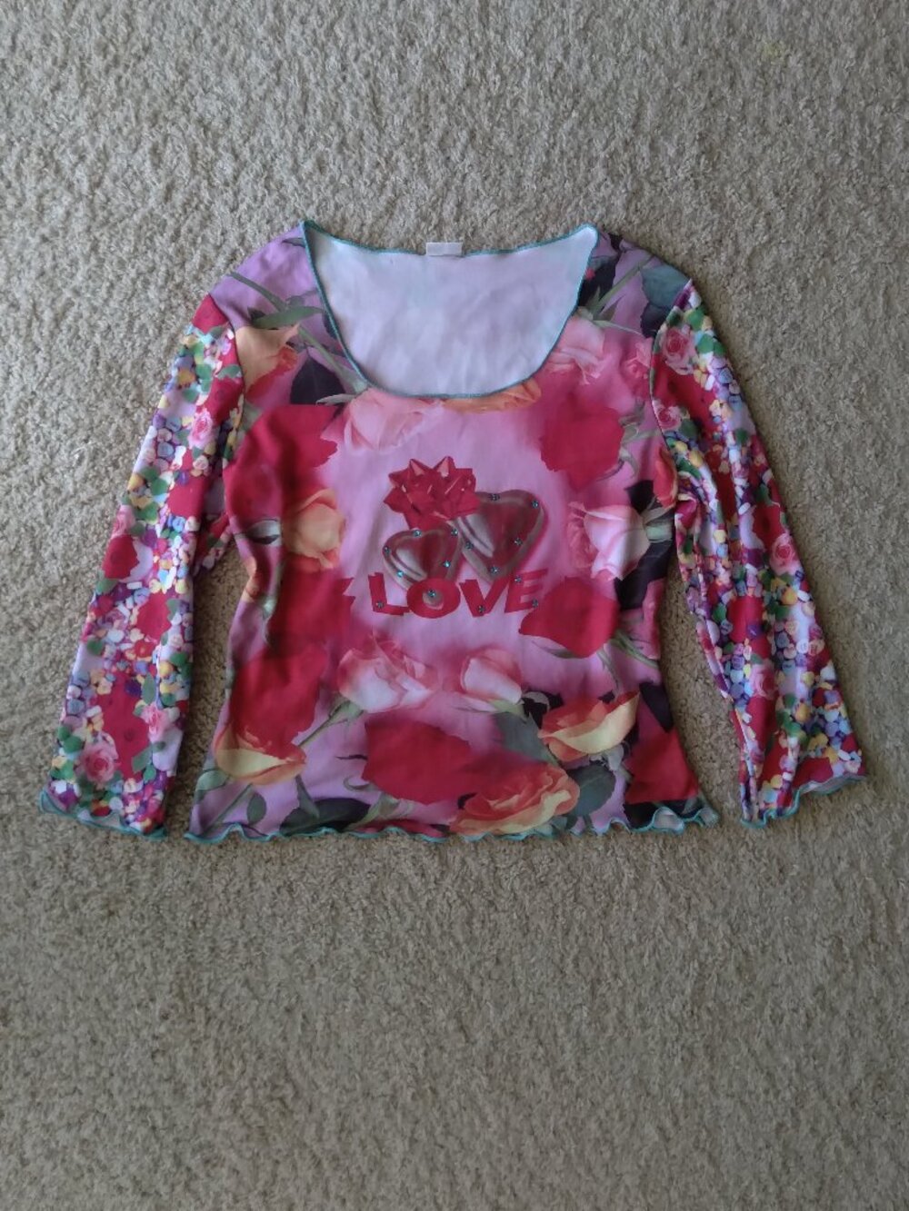 Vintage Y2K Love Amour Colorful Pink Candy Roses Graphic 3/4 Sleeve Shirt Size M